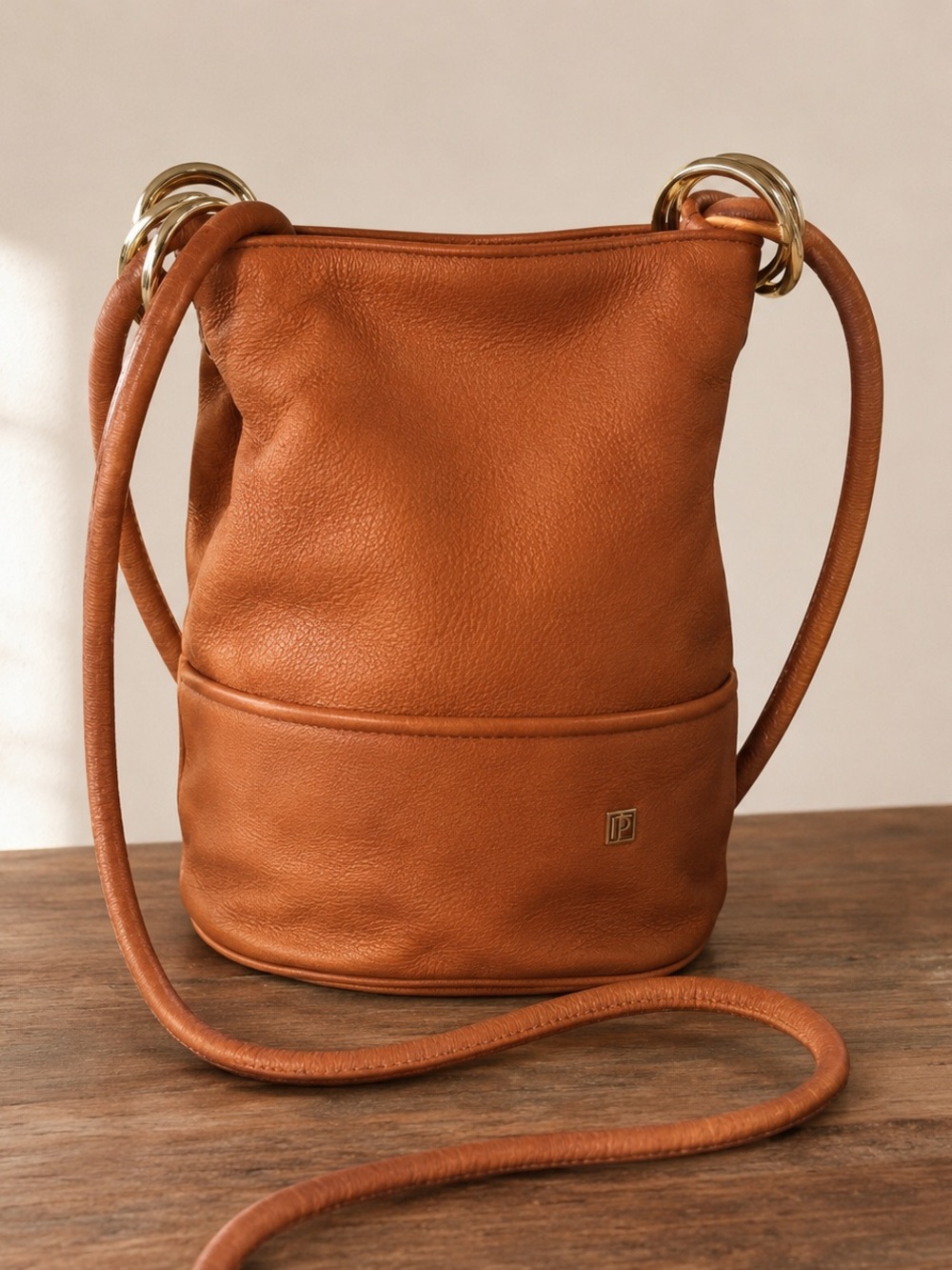 Pierre BALMAIN/ Vintage Pebbled Leather Crossbody Bucket Bag - Picture 7 of 7